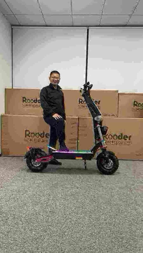 4 wheel electric scooter manufacturer