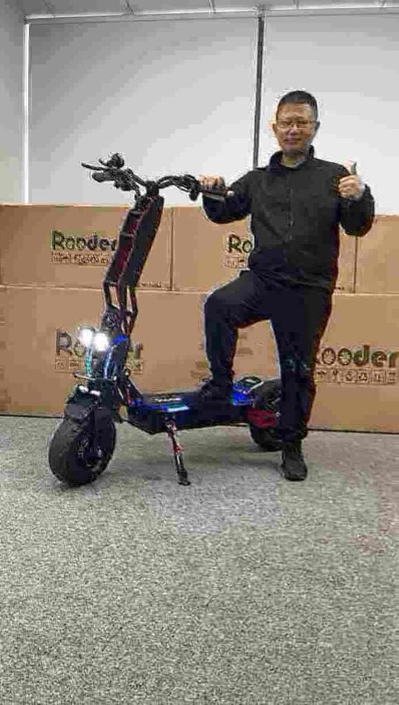 electric scooter with seat manufacturer