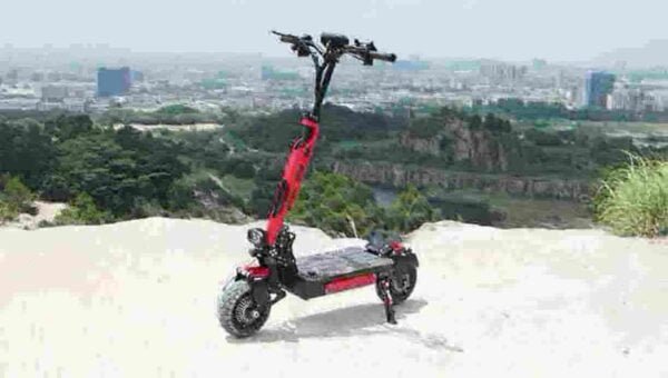 black scooter manufacturer